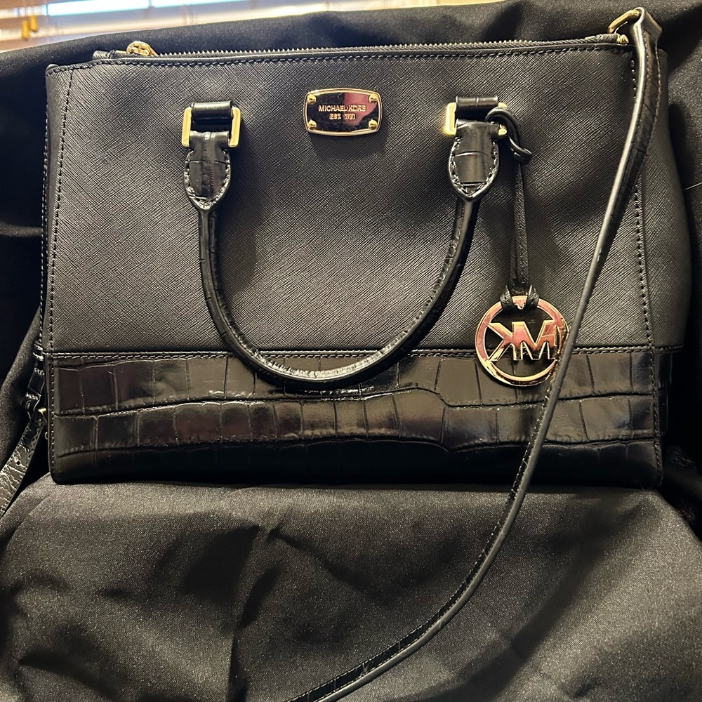 Michael Kors Black Satchel Bag HOLIDAY SALE!